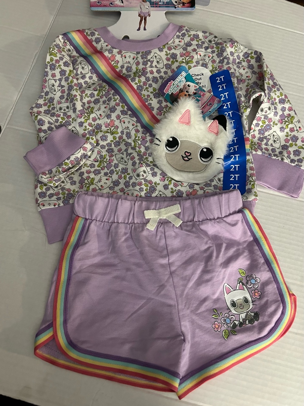 NWT Gabby's Dollhouse short set 2T